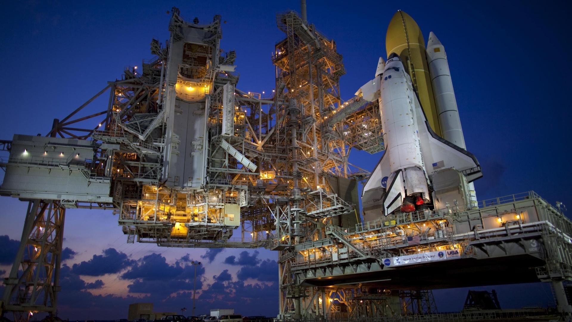 历史时刻的同频共振,足球与乒乓,两种征服的同一天