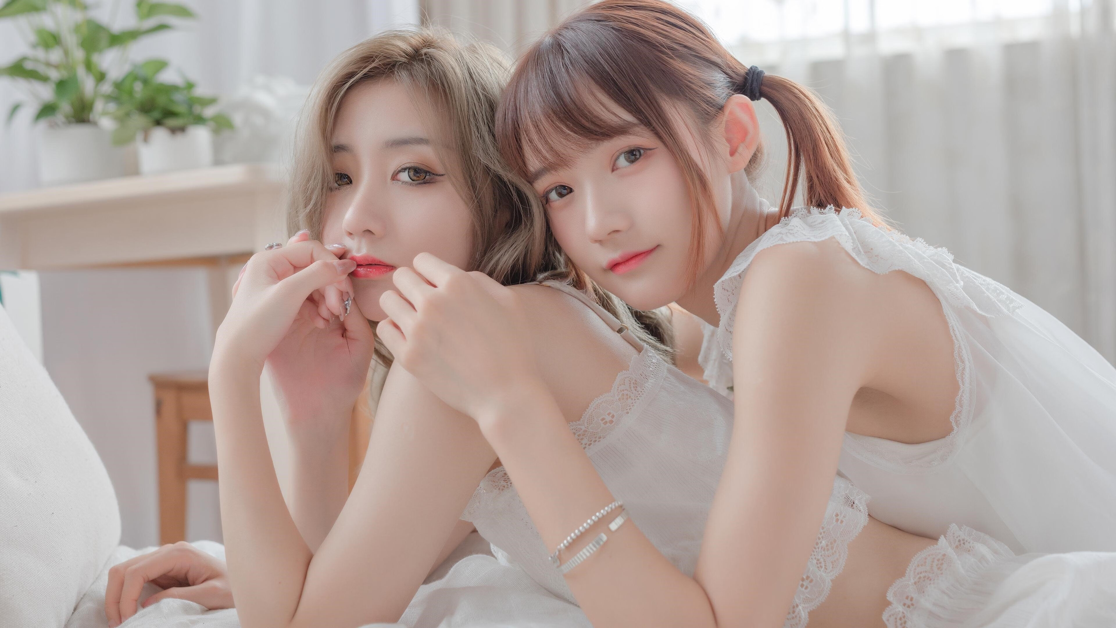 历史时刻的同频共振,足球与乒乓,两种征服的同一天