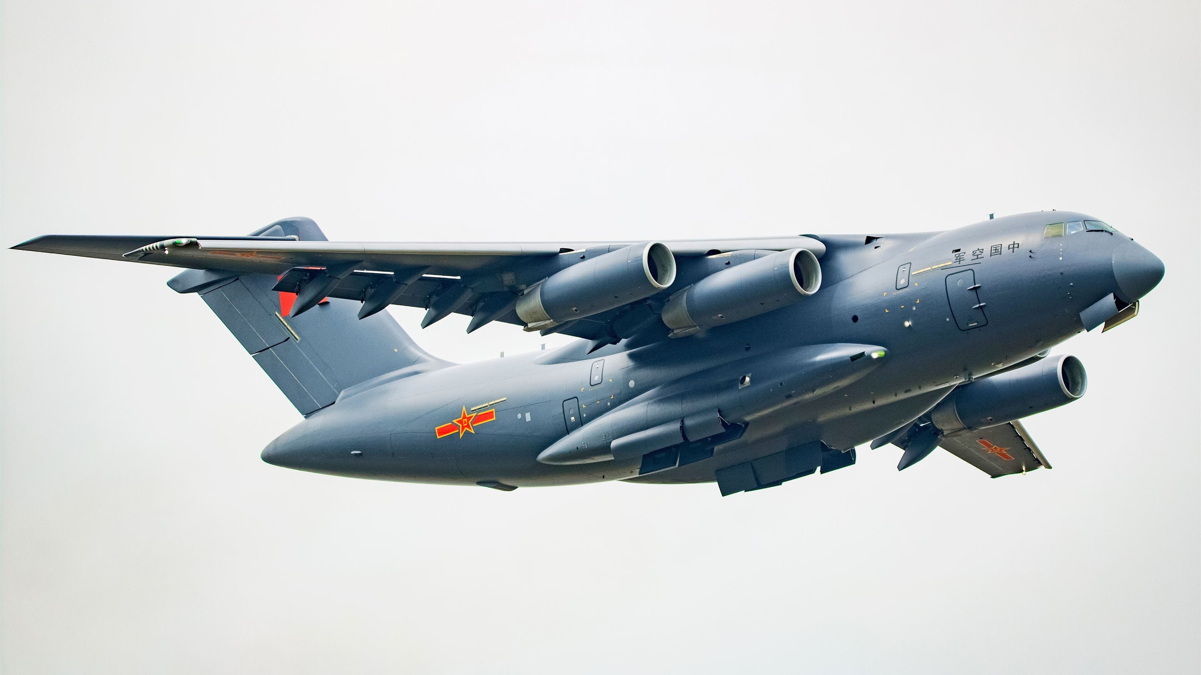 拜仁VS德国，一场超越身份的对决，孙兴慜如何成为局外关键先生？